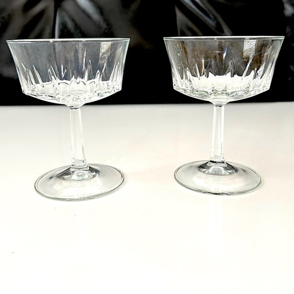 Set of 2 Vintage Cut Crystal Champagne Coupes Tall Sherbet Glasses - Picture 2 of 6